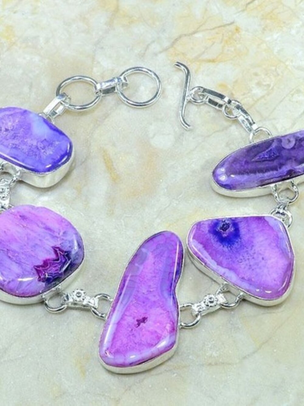 Beautiful purple agat  bracelet!
